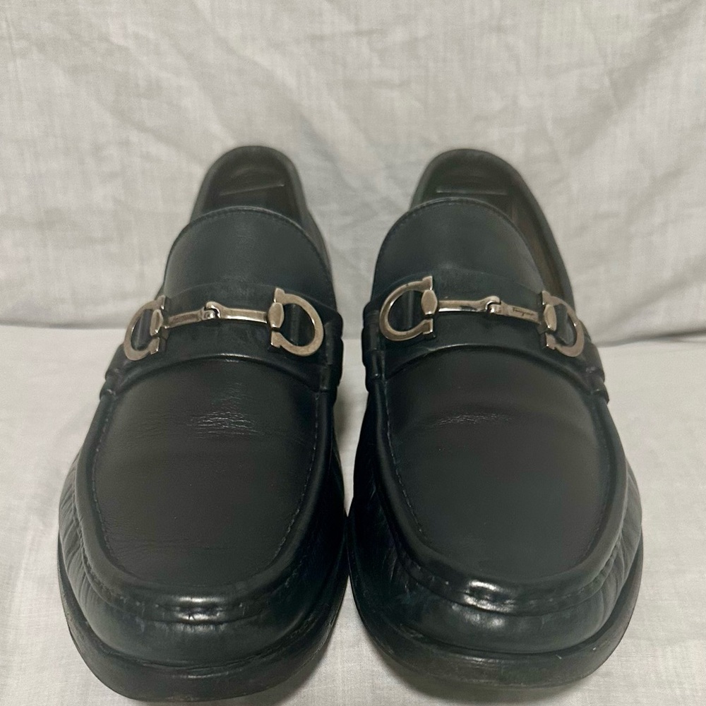Men's Ferragamo Black Leather Loafers